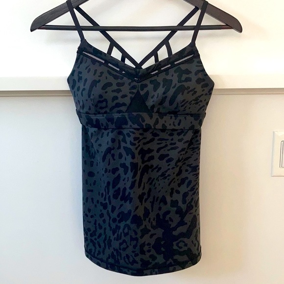 Lululemon Just Breathe Tank - Picture 3 of 6